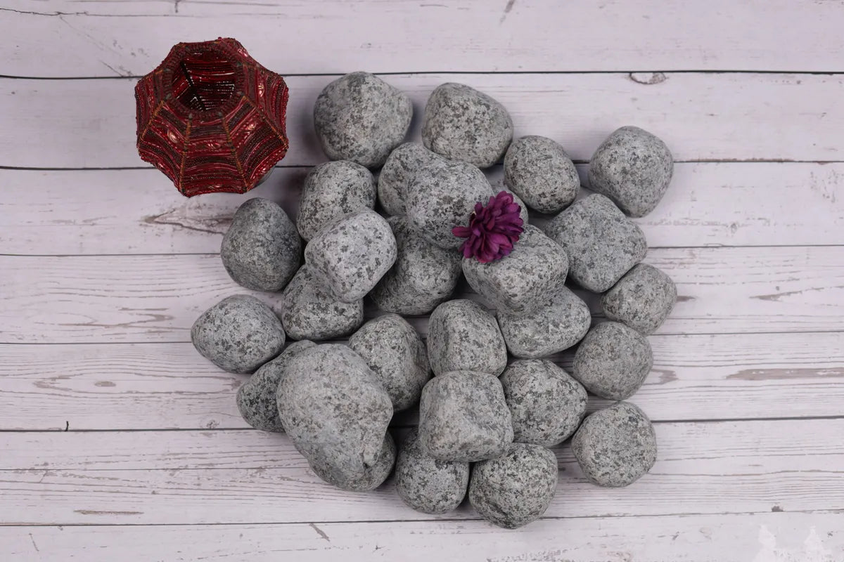 Black Beauty Pebbles